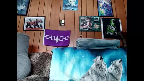 prettysolid7 online show from 25, 2, 2026