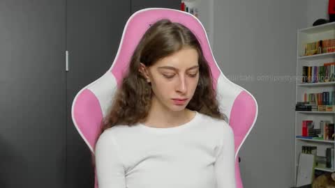 Sophie  next stream will be at Monday  i will wait you guys  online show from 2, 10, 2025