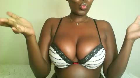 Snapshot of prettyvishy chatting on 2, 2, 2026 prettyvishy online show from 2, 2, 2026