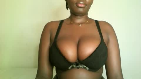 Snapshot of prettyvishy chatting on 1, 3, 2026 prettyvishy online show from 1, 3, 2026