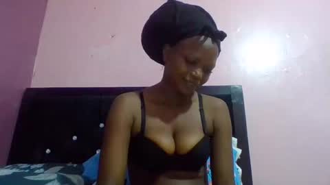 Snapshot of prettywendy21 chatting on 9, 9, 2025 prettywendy21 online show from 9, 9, 2025