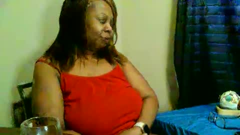 prettyworld24 online show from 15, 2, 2025