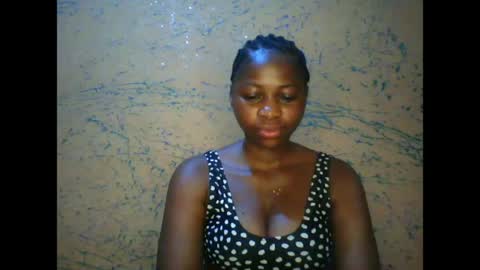 prettyxxpac online show from 13, 4, 2026