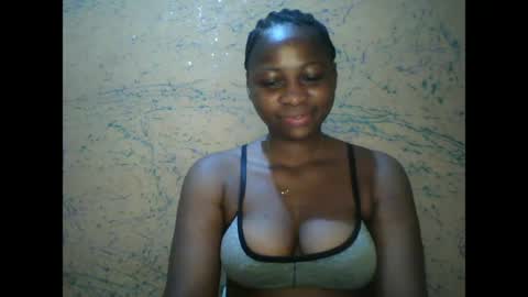 prettyxxpac online show from 13, 4, 2026