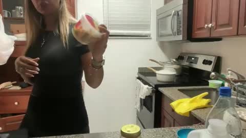 Snapshot of prettyyykittyyy22 chatting on 19, 11, 2025 prettyyykittyyy22 online show from 19, 11, 2025