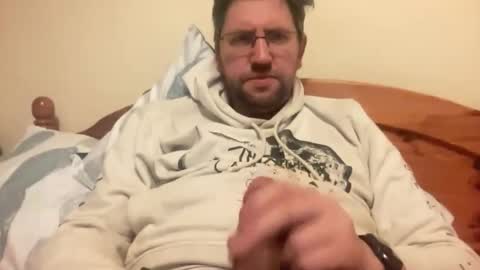 Snapshot of previewh chatting on 13, 4, 2026 PreviewH online show from 13, 4, 2026