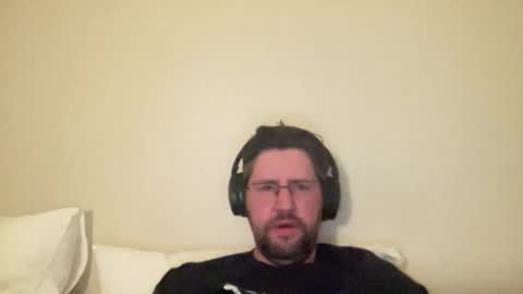 Snapshot of previewh chatting on 15, 5, 2026 PreviewH online show from 15, 5, 2026