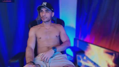 pridelgtbi online show from 30, 11, 2025