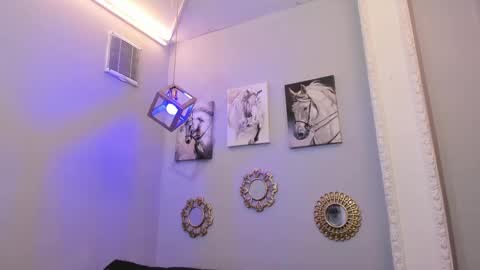 prince_arthur77 online show from 6, 3, 2025