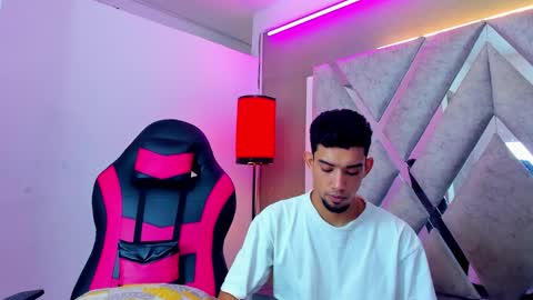 prince_arthur77 online show from 18, 1, 2026