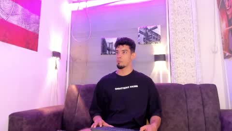 prince_arthur77 online show from 9, 4, 2026