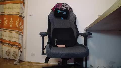 Snapshot of princeofprague420 chatting on 16, 12, 2025 Prince Of Prague online show from 16, 12, 2025