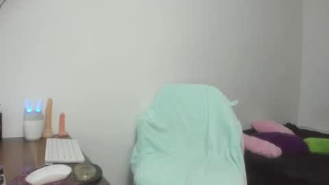 princess_0302 online show from 12, 2, 2025