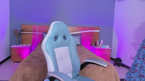 Snapshot of princess_bigboobs19 chatting on 24, 5, 2026 Anii online show from 24, 5, 2026