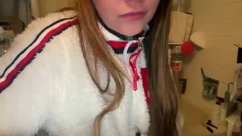 princessoftenis44 online show from 7, 3, 2025