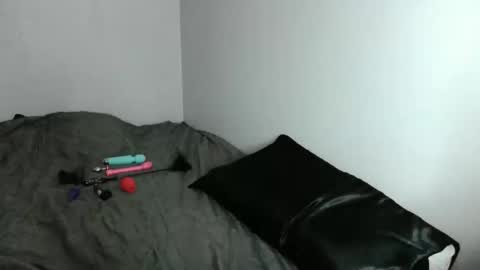 Naomi  online show from 9, 4, 2026