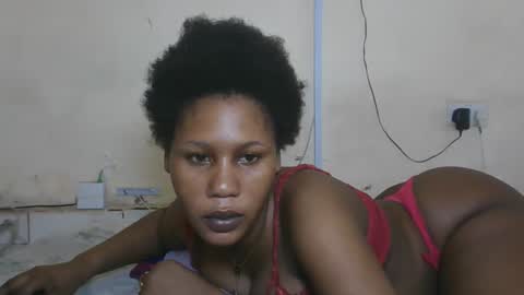 Snapshot of princesssweetass2 chatting on 29, 11, 2025 FENNY online show from 29, 11, 2025