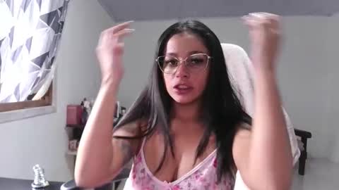 Snapshot of princessyummy chatting on 10, 1, 2026 Princess online show from 10, 1, 2026