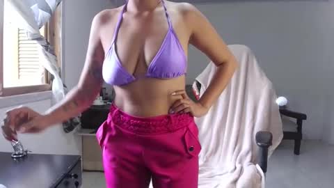 Snapshot of princessyummy chatting on 17, 2, 2026 Princess online show from 17, 2, 2026