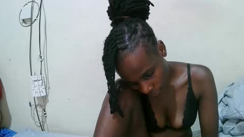 Snapshot of pritty_amber chatting on 18, 4, 2026 pritty_amber online show from 18, 4, 2026