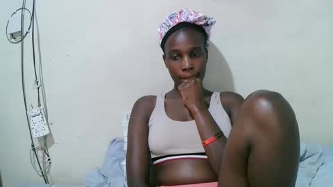 Snapshot of pritty_amber chatting on 21, 4, 2026 pritty_amber online show from 21, 4, 2026