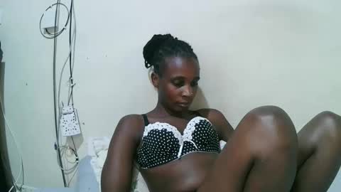 Snapshot of pritty_amber chatting on 15, 5, 2026 pritty_amber online show from 15, 5, 2026