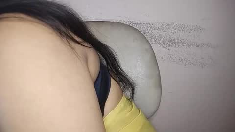 priyu_ online show from 18, 12, 2025