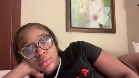 Snapshot of productivepussy chatting on 29, 11, 2025 ProductivePorn online show from 29, 11, 2025