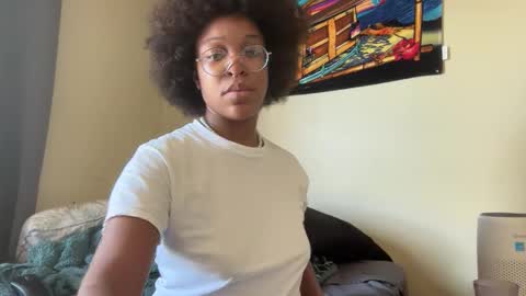 Snapshot of productivepussy chatting on 30, 11, 2025 ProductivePorn online show from 30, 11, 2025