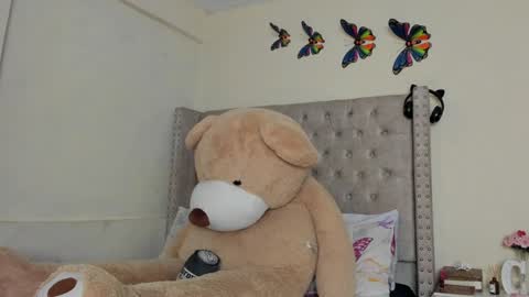 Profana Red online show from 29, 1, 2025