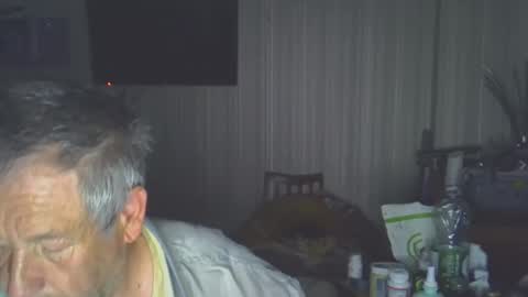 Snapshot of projectorepson chatting on 3, 5, 2026 projectorepson online show from 3, 5, 2026