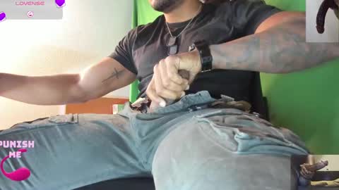 Snapshot of proudlyblack30 chatting on 16, 2, 2025 sergeant. online show from 16, 2, 2025