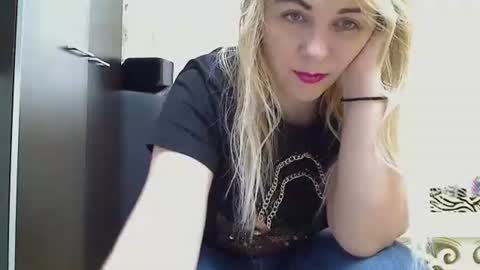 Snapshot of pryncess_sweety chatting on 23, 1, 2025 Pryncess sweety online show from 23, 1, 2025