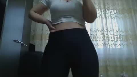 Snapshot of pryncess_sweety chatting on 6, 3, 2025 Pryncess sweety online show from 6, 3, 2025