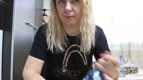 Snapshot of pryncess_sweety chatting on 21, 11, 2025 Pryncess sweety online show from 21, 11, 2025