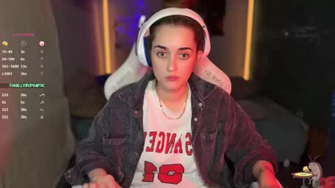 Snapshot of ps6pro chatting on 11, 11, 2025 Queen of Pain online show from 11, 11, 2025