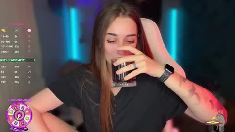 Snapshot of ps6pro chatting on 27, 11, 2025 Queen of Pain online show from 27, 11, 2025