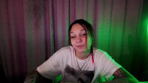 Snapshot of psyheya chatting on 23, 12, 2024 LUCY ----- online show from 23, 12, 2024