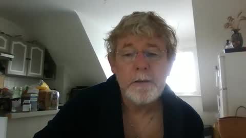 Snapshot of ptitrouquin chatting on 25, 9, 2025 ptitrouquin online show from 25, 9, 2025