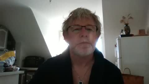 Snapshot of ptitrouquin chatting on 26, 9, 2025 ptitrouquin online show from 26, 9, 2025