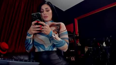 MissPuffyLove online show from 6, 2, 2025