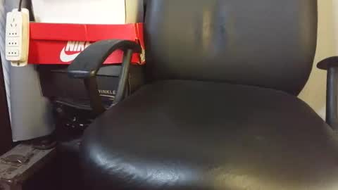 puky_mza online show from 18, 4, 2026