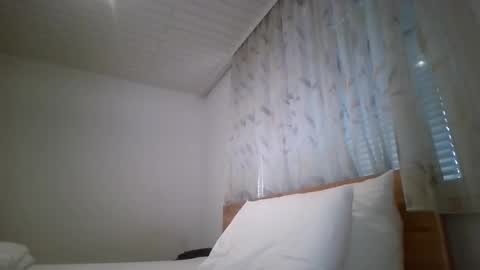 punkz999950 online show from 5, 10, 2025