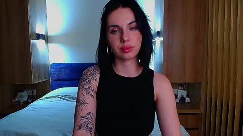 Julia online show from 6, 7, 2026