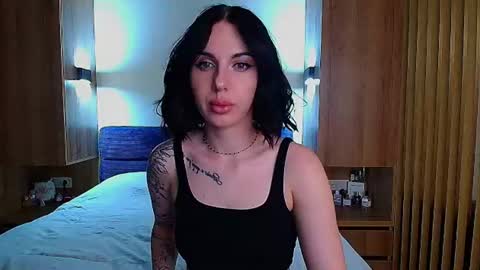 Julia online show from 8, 7, 2026