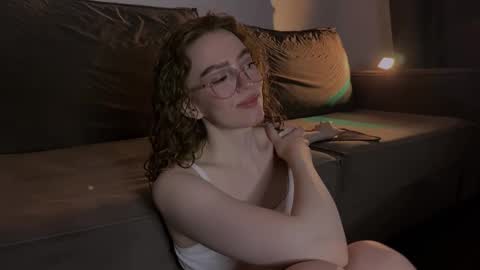 Marie online show from 19, 2, 2025