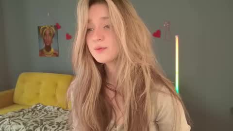 Bella online show from 19, 2, 2026