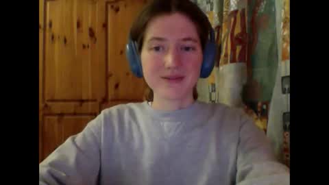 Snapshot of purple_cat55 chatting on 24, 11, 2025 purple_cat55 online show from 24, 11, 2025