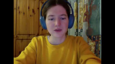 Snapshot of purple_cat55 chatting on 2, 12, 2025 purple_cat55 online show from 2, 12, 2025