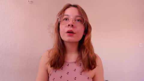 Snapshot of purple_opal chatting on 11, 9, 2025 Vero online from Tuesday to Sunday online show from 11, 9, 2025